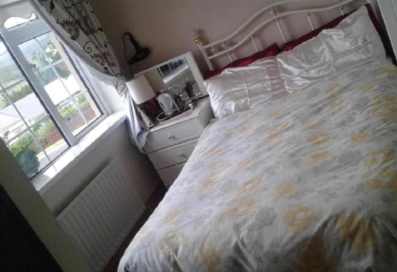 The Yellow Rose B&B Belderg Extérieur photo
